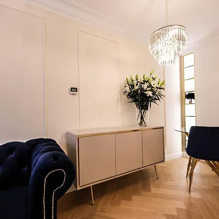 Apartamento Arte - Wieniawska 99 - Garaz Faktura Vat *
